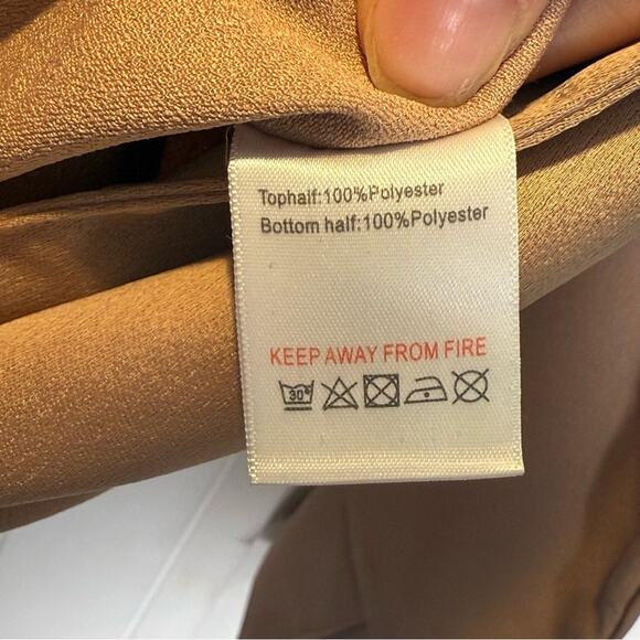 Aria Cove Tan Cuffed Sleeve Bodysuit with Notched Collar - Picture 5 of 5